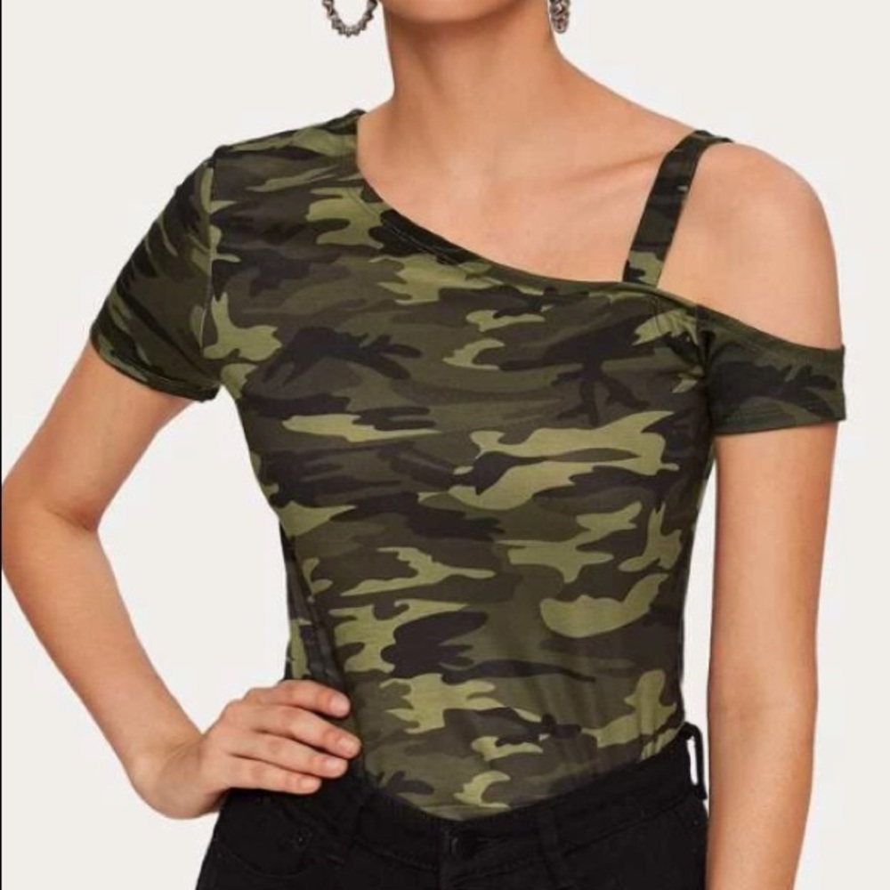 💋Camo Asymmetrical Fitted Shirt